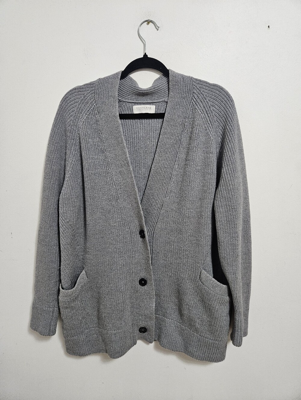 Everlane The Chunky Wool Cardigan Sz L Grey V-Neck Button Front Patch Pockets - Picture 2 of 9